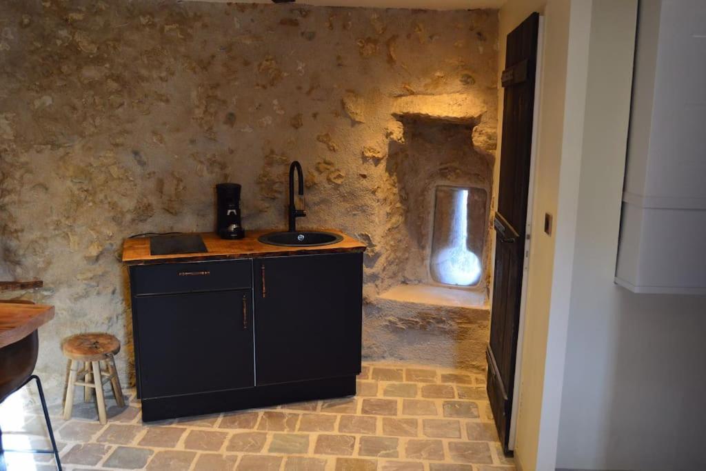 Tour Medievale Fortifiee Entierement Restaure Saint-Sever  Exterior foto